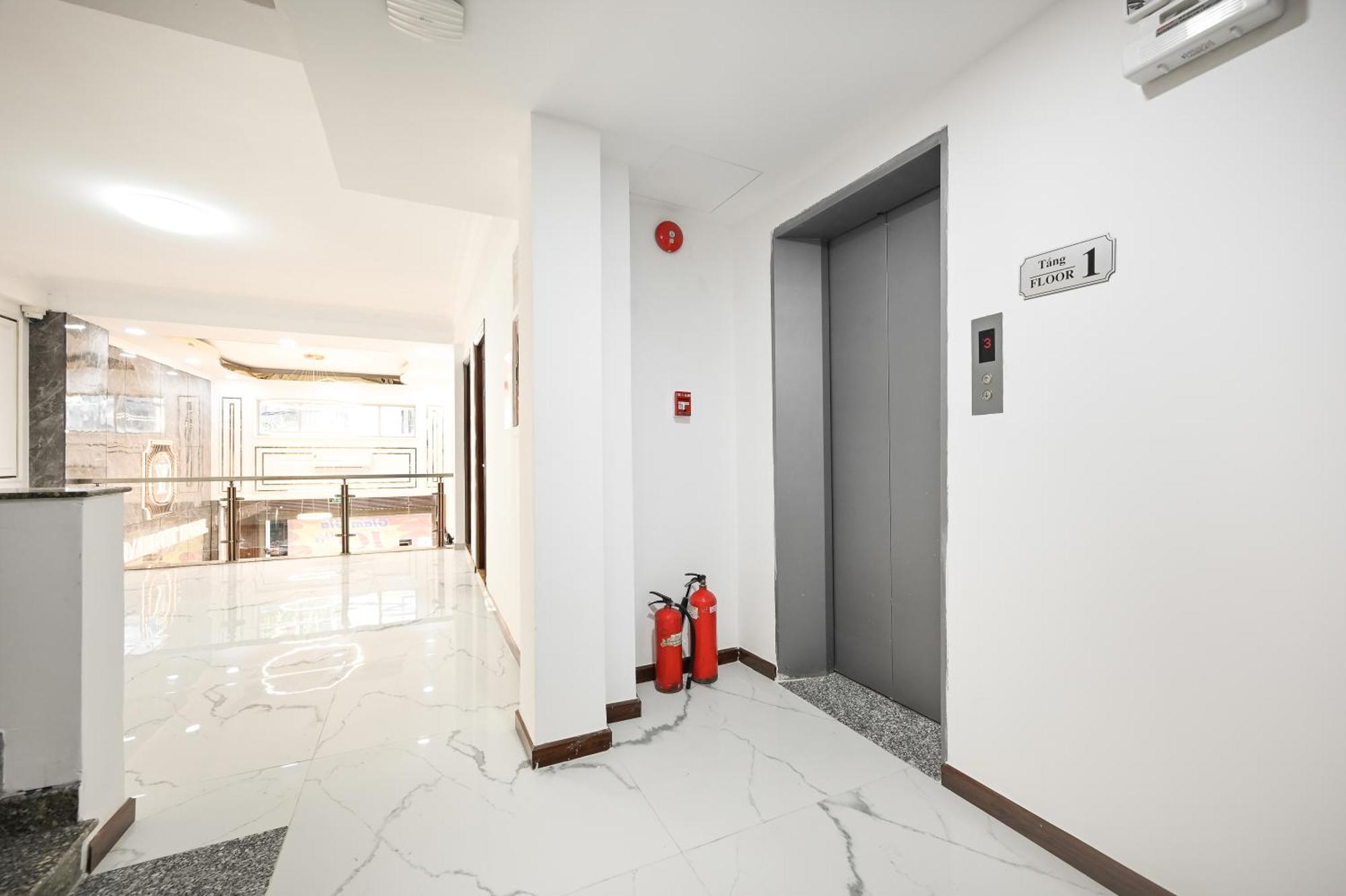 Yoko Airport Saigon Hotel Хошимин Екстериор снимка
