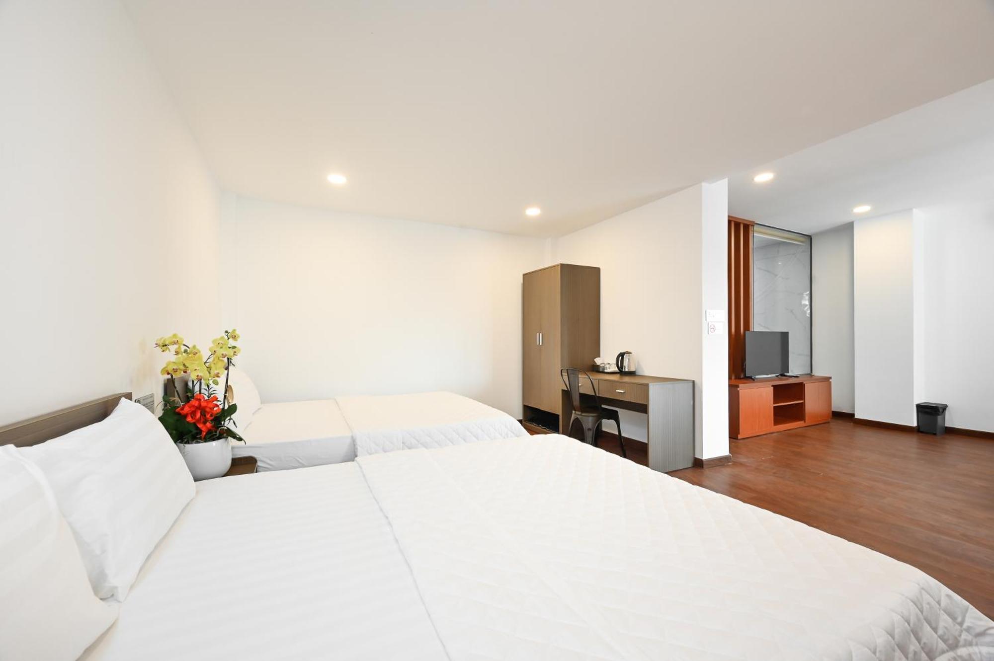 Yoko Airport Saigon Hotel Хошимин Екстериор снимка