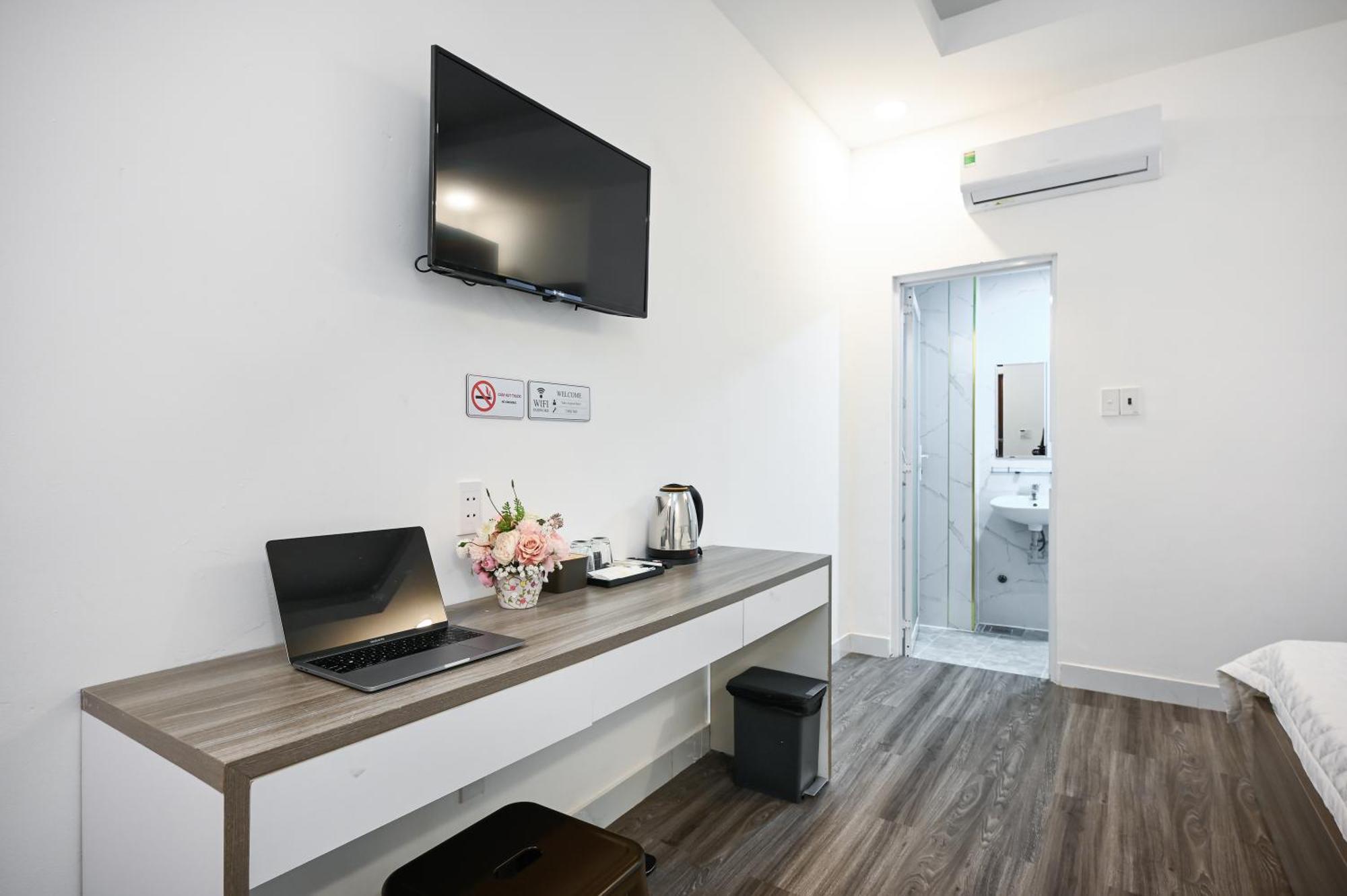Yoko Airport Saigon Hotel Хошимин Екстериор снимка