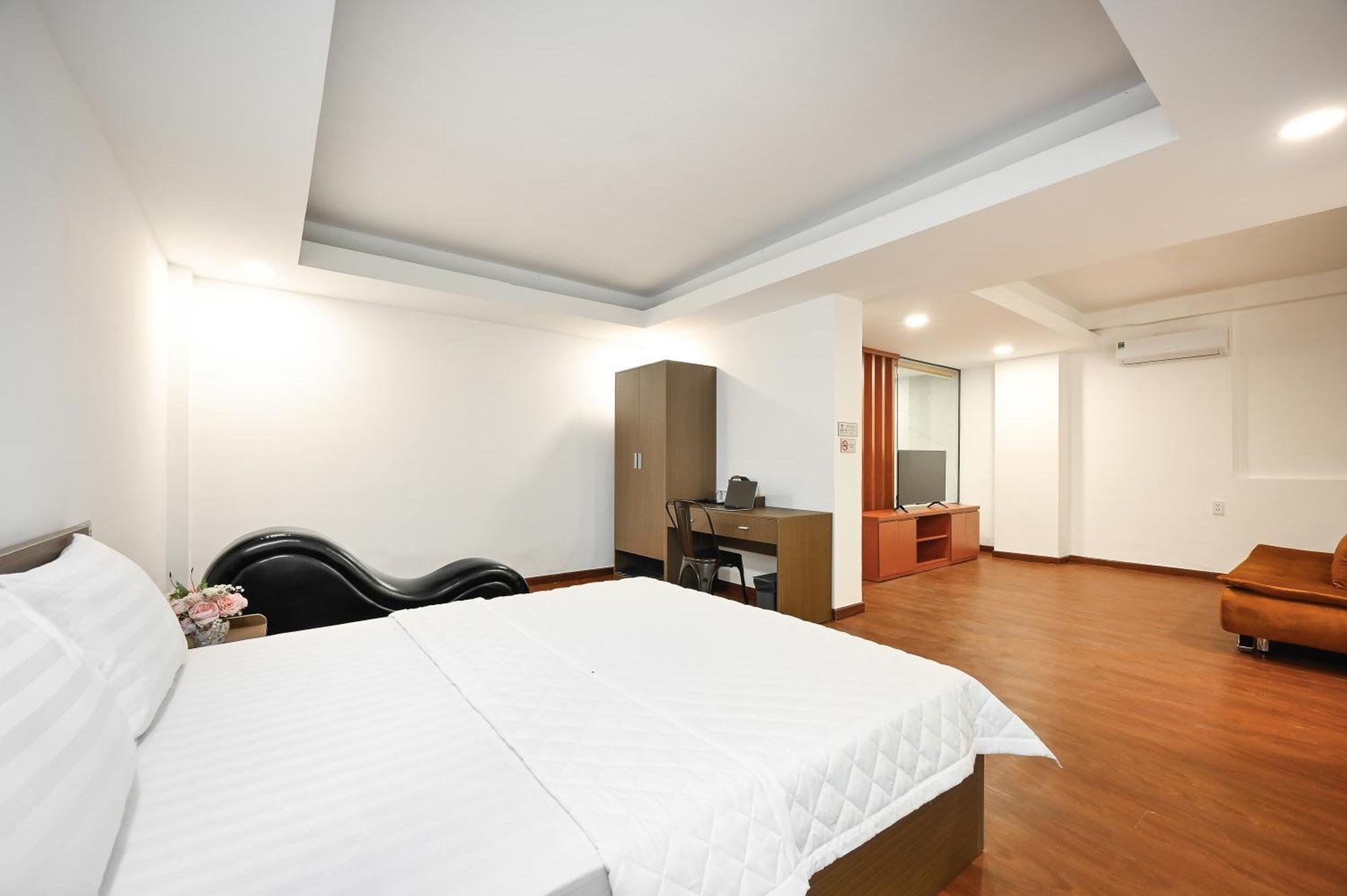 Yoko Airport Saigon Hotel Хошимин Екстериор снимка