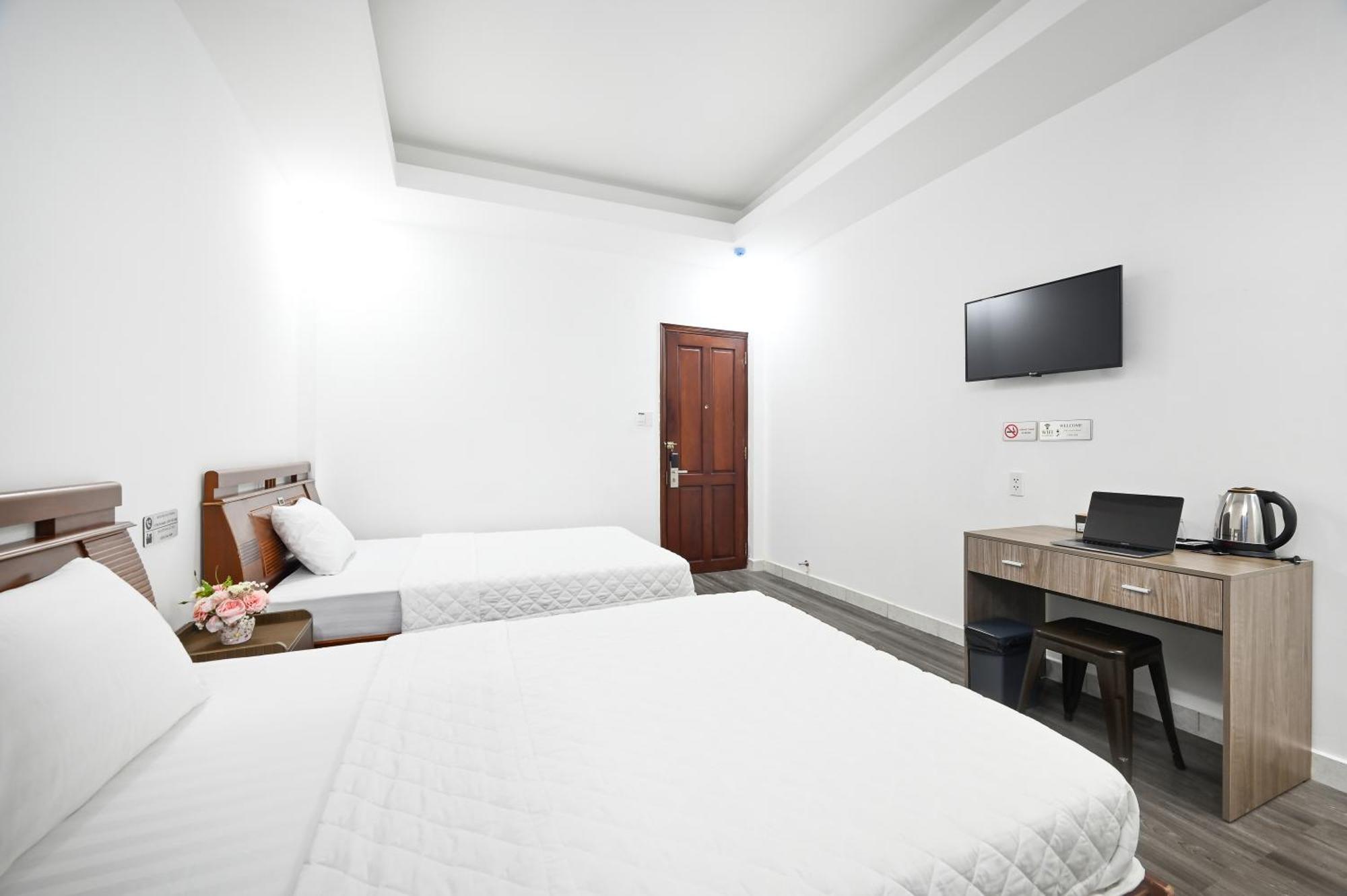 Yoko Airport Saigon Hotel Хошимин Екстериор снимка