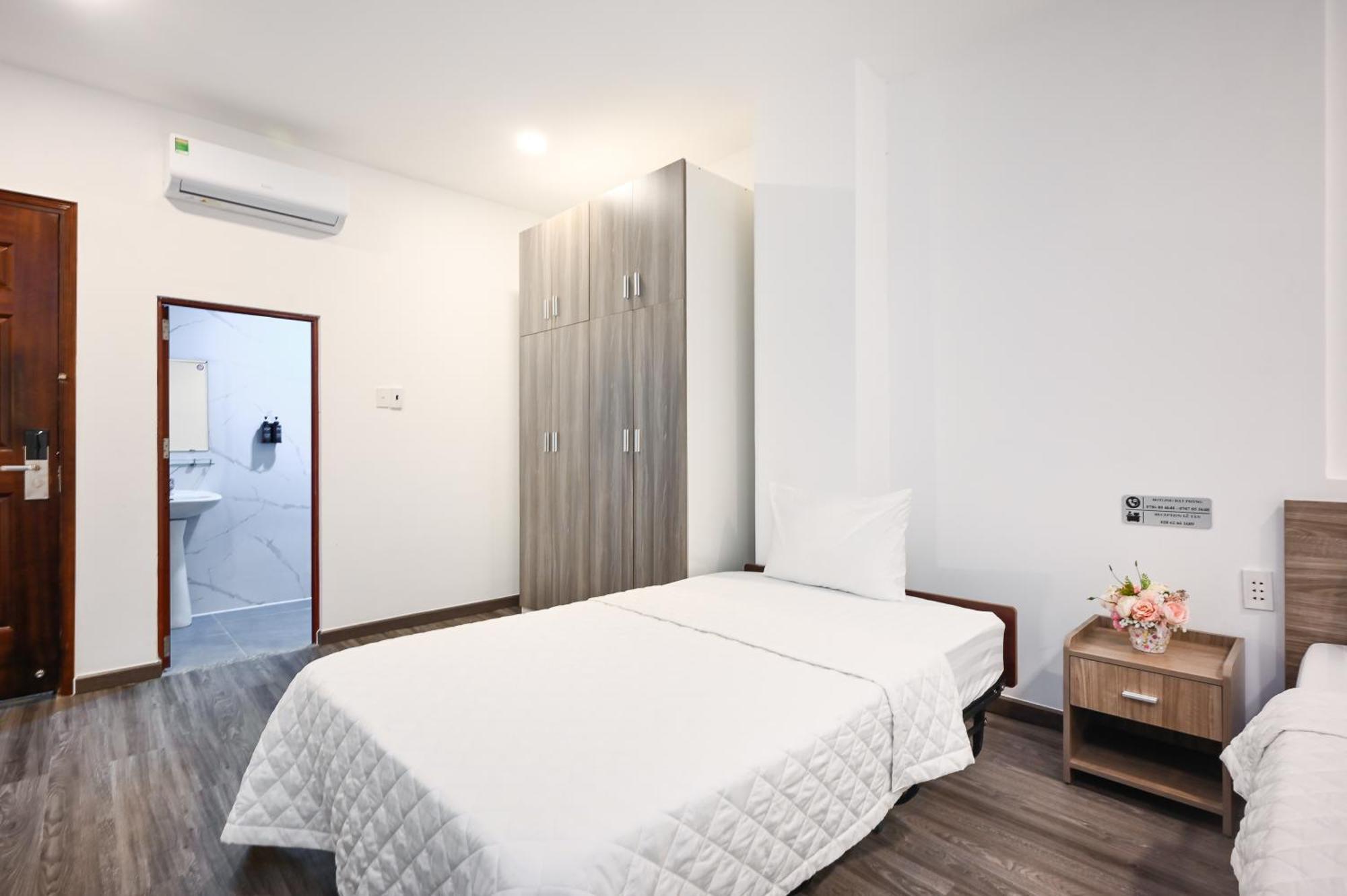 Yoko Airport Saigon Hotel Хошимин Екстериор снимка